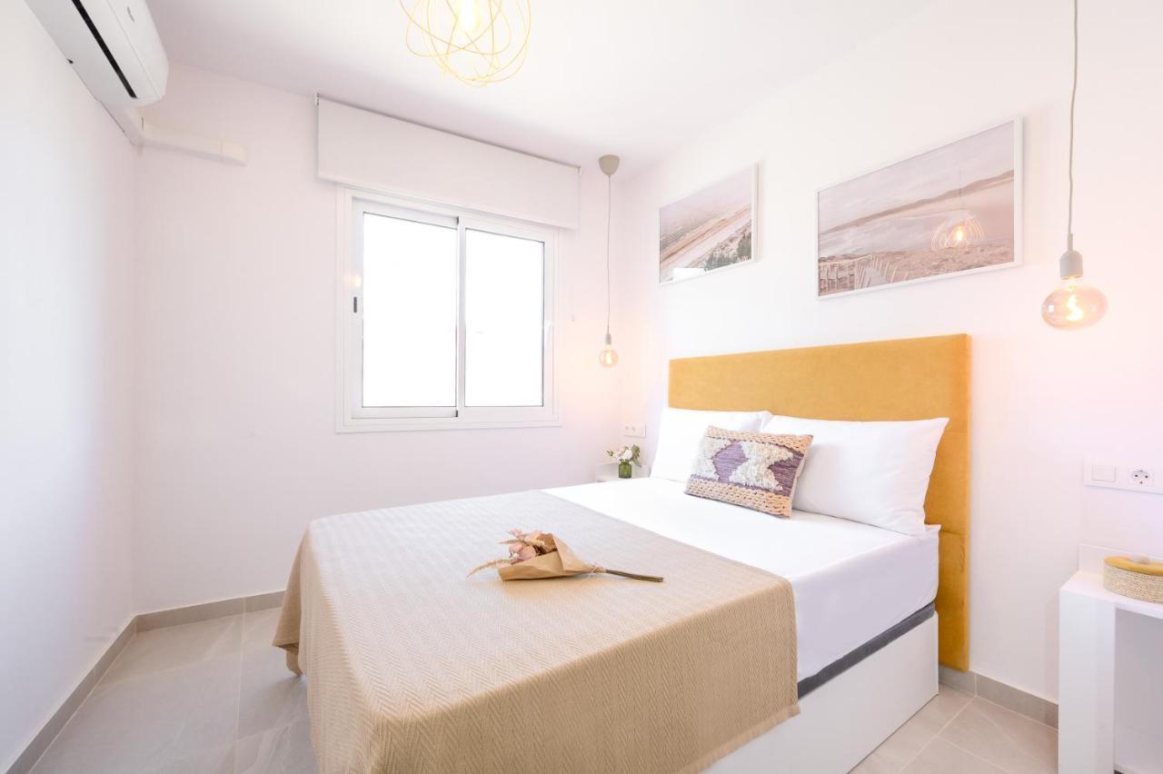 2 Bedroom, New, 1 Min To The Beach, City Center- Picasso By 10Tosea ฟูเอนฮิโรลา ภายนอก รูปภาพ