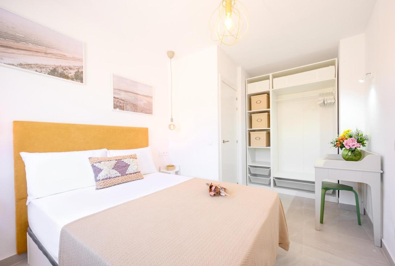 2 Bedroom, New, 1 Min To The Beach, City Center- Picasso By 10Tosea ฟูเอนฮิโรลา ภายนอก รูปภาพ