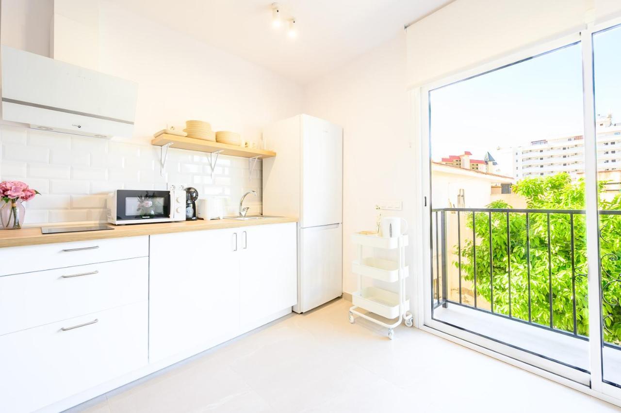 2 Bedroom, New, 1 Min To The Beach, City Center- Picasso By 10Tosea ฟูเอนฮิโรลา ภายนอก รูปภาพ