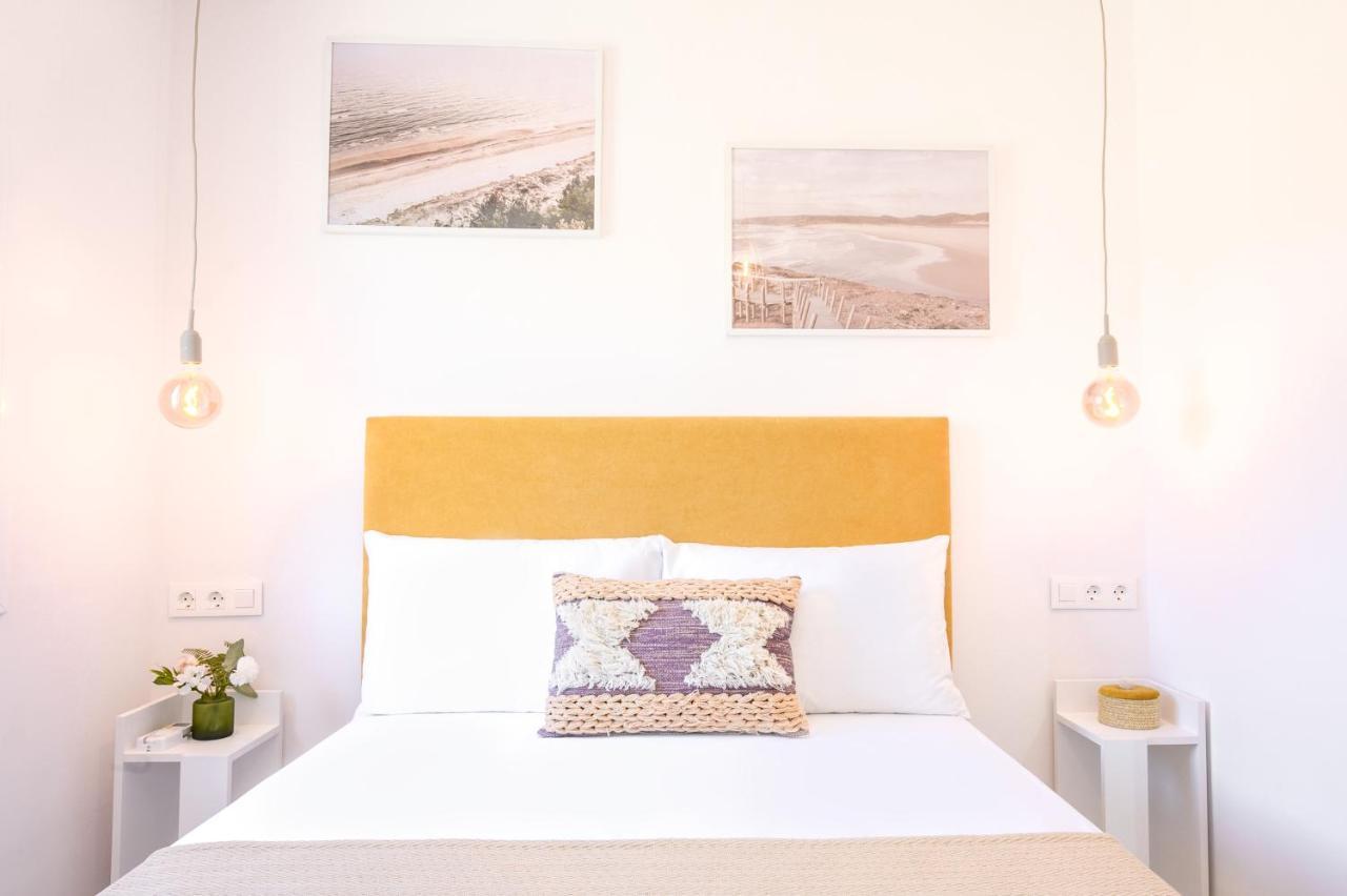 2 Bedroom, New, 1 Min To The Beach, City Center- Picasso By 10Tosea ฟูเอนฮิโรลา ภายนอก รูปภาพ