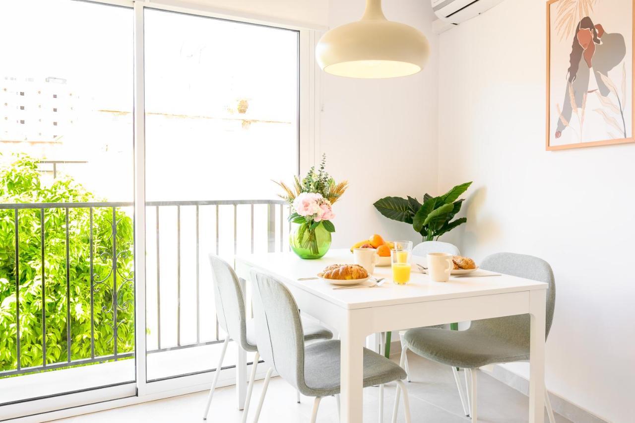 2 Bedroom, New, 1 Min To The Beach, City Center- Picasso By 10Tosea ฟูเอนฮิโรลา ภายนอก รูปภาพ
